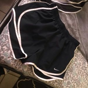 Women’s medium Nike shorts